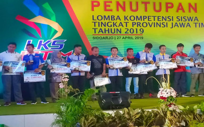 Juara 1 CNC MILLING  LKS Jatim 2019